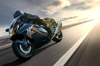 世界を沸かせた超高速マシンが復活　新型「スズキ・ハヤブサ」にみる次世代アルティメットスポーツの姿