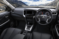 三菱、新型「トライトン／L200」を世界初公開の画像