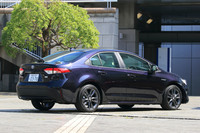 12世代目となる現行型「カローラ」。2018年6月にまずは5ドアの「スポーツ」から販売が開始され、セダンとワゴンは1年遅れての上市となった。