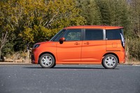 ホイールベースは変わらないが、先代モデルよりも全長が80mm、全幅が20mm拡大。それでも全長3790mmと使い勝手のいいサイズだ。