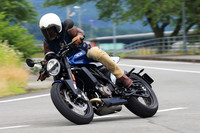 ハスクバーナ・モーターサイクルズのロードモデル第1弾として、2018年7月に日本で発売された「ヴィットピレン701」。2020年モデルでは意匠が大幅に変更された。