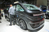 フランスのナブヤがジュネーブショーに出展した自動運転車の量産モデル。