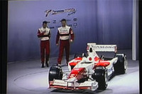 トヨタの新型F1マシン、発表される