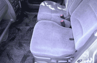 クリックするとシートアンダーボックス（助手席）が見られます。
	 