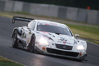 優勝したNo.1 宝山 TOM'S SC430（脇阪寿一/アンドレ・ロッテラー/オリバー・ジャービス組）。