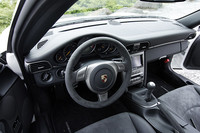 「GT2」のインパネ。