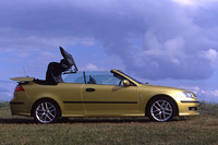 サーブ9-3カブリオレ エアロ2.0T（5AT）【海外試乗記】の画像