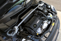 「MINIジョンクーパーワークスGP」のエンジンルーム。世界限定2000台のうち日本には200台が割り当てられる。価格は460万円。