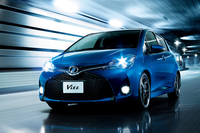 「ヴィッツ1.5RS」
    