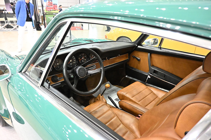 ポルシェ911レストモッド“Smyrna”／MEDIATECARS ＆IBILAB