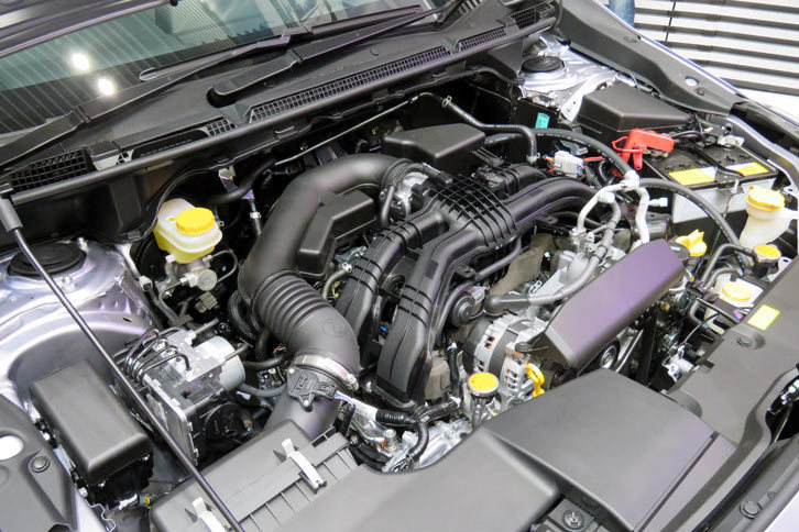 スバル・インプレッサ スポーツ（エンジン）