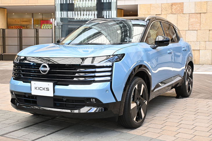 先代モデルがタイからの輸入車だったのに対し、新型は国内で生産される。まずは追浜工場で生産され、追浜が閉鎖されたあとは九州工場に移管されるという。