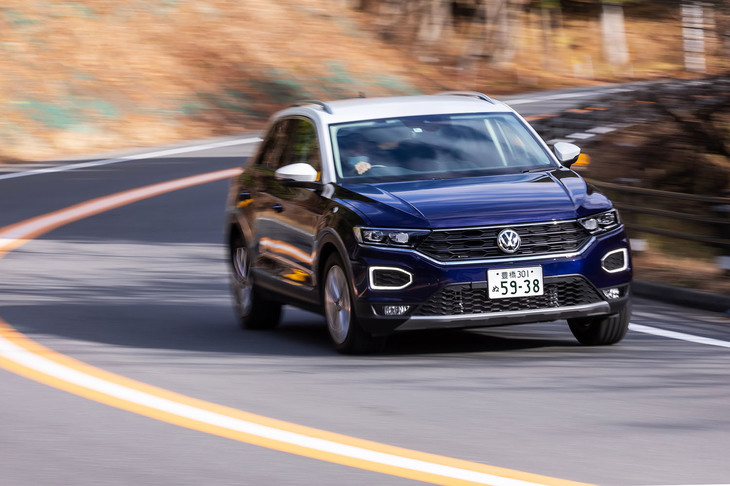 前マクファーソンストラット、後ろトレーリングアームのサスペンションが採用される「Tロック」。ワインディングロードでは見た目から想像する以上に軽快な走りが味わえた。