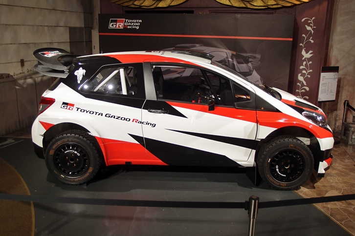 2017年のWRC参戦に向けて車両開発が進められている「トヨタ・ヤリス」のテストカー。今回の特別企画展では、6月24日から6月28日までと、7月6日から8月23日までの期間限定で展示される。
