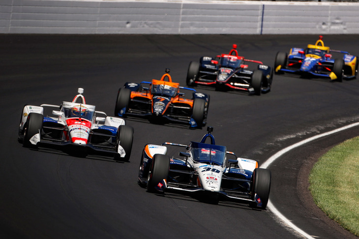 2020年より、インディカーには事故の際にドライバーを保護するためのエアロスクリーンが装着されることとなった。