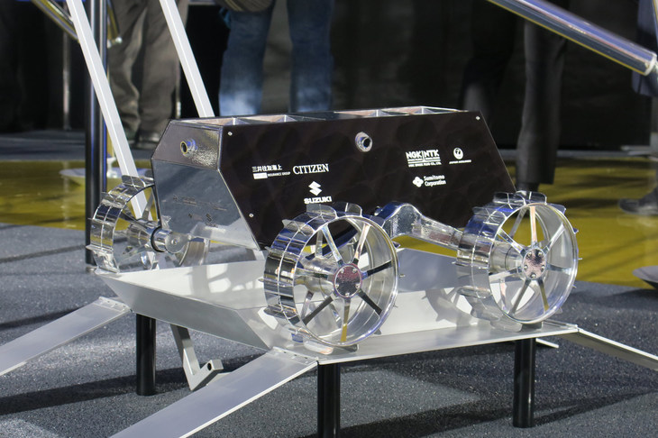 日本初となる、民間開発の月着陸船による月面着陸と月面探査という、2つのミッションを行うプログラム「HAKUTO-R」のローバ（月面探索車）。