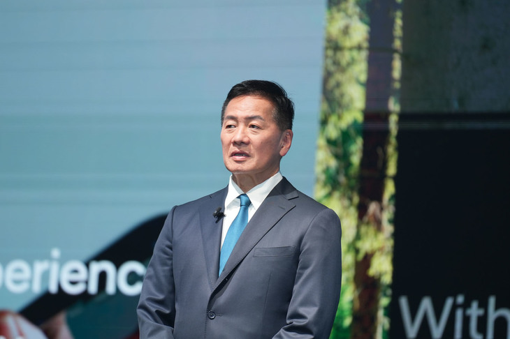 ヒョンデ モビリティ ジャパンの加藤成昭マネージングディレクター。スマートな顧客体験を武器に、日本市場に再挑戦すると語った。