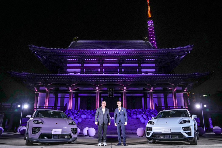 ポルシェAGマカン製品ライン統括責任者のイェルク・ケルナー氏（写真左）と、同社東アジア担当マネージャーのセバスチャン・ホーゼル氏（同右）。