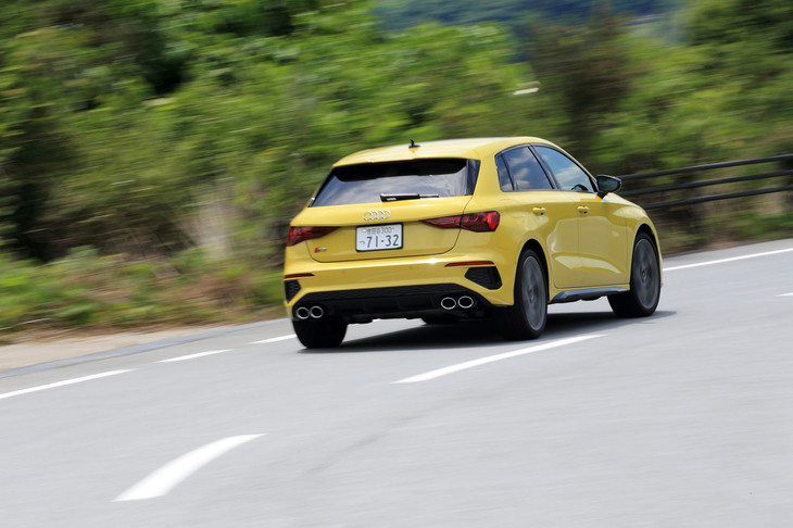 急速にパワートレインの電動化を推し進めるアウディだが、ルマン24時間レースなどで鍛えられた「一滴も燃料を無駄にしない」というエンジン技術は、今も健在だった。