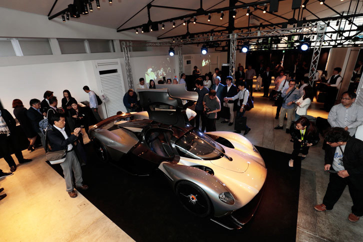 東京・渋谷で催された、「ヴァルキリー」の日本発表会の様子。