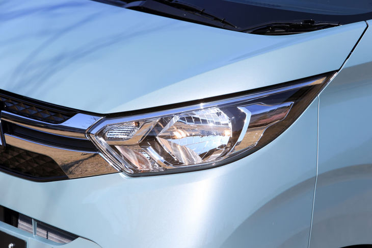 三菱eKワゴンG（ヘッドランプ）