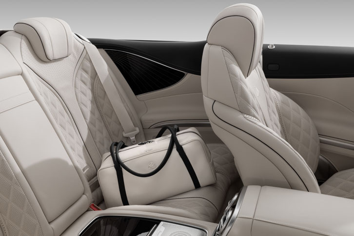 メルセデス・マイバッハS650カブリオレ（インテリア）
