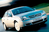 オペル、ベクトラセダンに3.2リッターモデルを追加