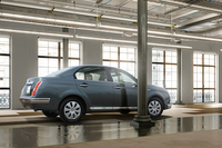 「ミツオカ・リューギ」に特別な内外装の限定車の画像