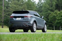 ボディーサイズは全長×全幅×全高＝4380×1905×1650mm。初代モデルとほぼ同じサイズ感だ。