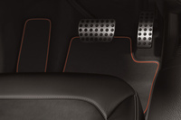 メルセデス・ベンツが「GLE」に100台の限定モデルを設定の画像