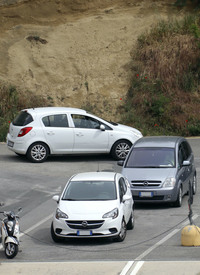 上から4代目「コルサ」、初代「メリーバ」、5代目「コルサ」。2020年5月にシエナで。