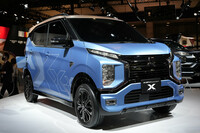 三菱が「東京オートサロン2022」で発表した「K-EVコンセプトXスタイル」。2022年の発売を予定している新型軽EVのコンセプトモデルだ。