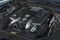 試乗車は「AMGパフォーマンスパッケージ」を装着。564psと91.8kgmを発生。