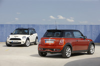 独BMW、MINIを一部改良の画像