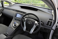 トヨタ・プリウスL（FF/CVT）【試乗記】の画像