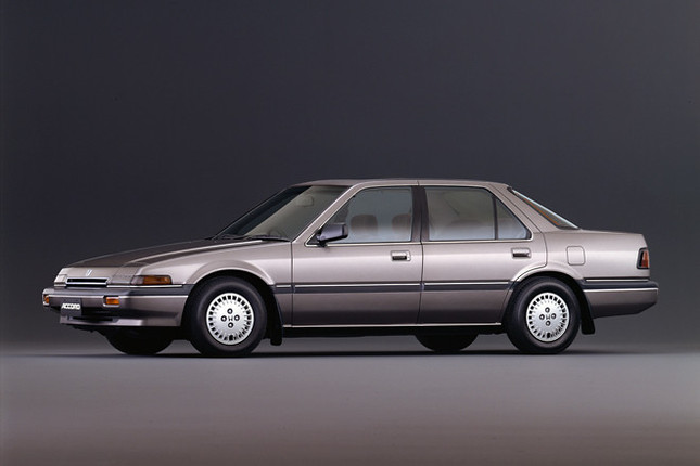 3代目「ホンダ・アコード」(写真＝本田技研工業)