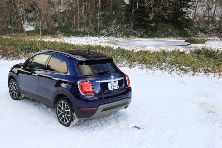 フィアット500Xクロスプラス