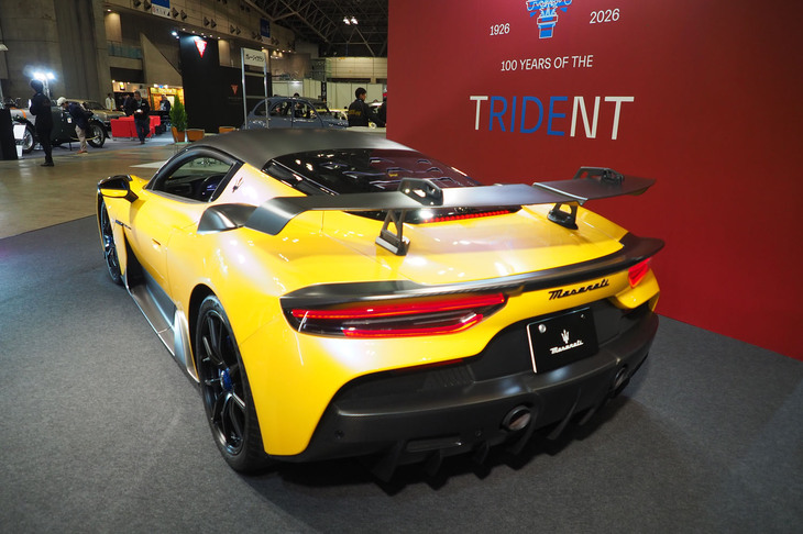 マセラティGT2ストラダーレ