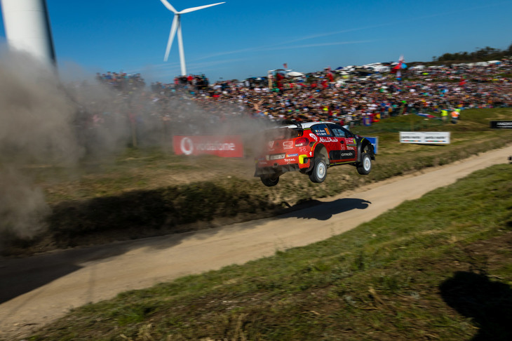 圧巻のパフォーマンスを誇る今日のWRカー。webCG読者の皆さんも、世界最高峰のラリーをぜひご覧あれ！