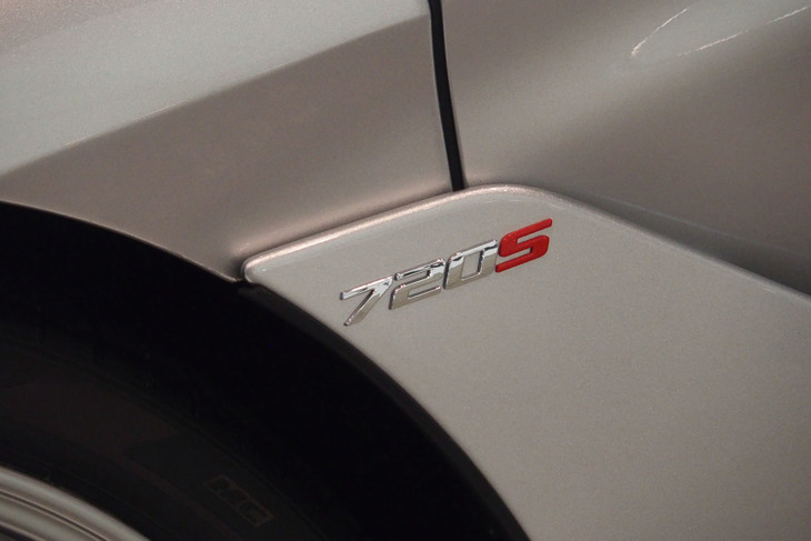 マクラーレン720Sスパイダー