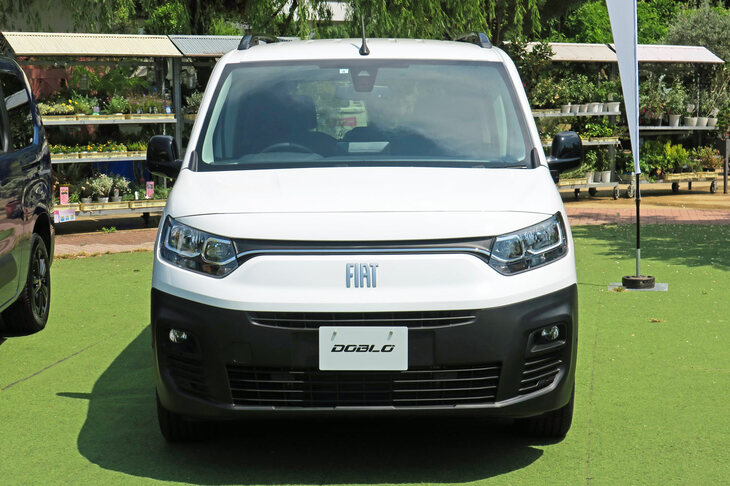 フィアット・ドブロ（フロントマスク）