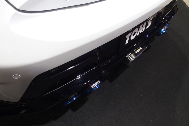 GRカローラ（TOM’S）