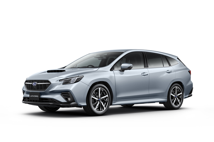 外装に大きな変更はないものの、先進運転支援システム「アイサイト」やインフォテインメントシステム、HMIが改良されたアプライドD型と呼ばれる最新の「レヴォーグ」。大型のセンターディスプレイや液晶メーター、「アイサイトX」などを備えた上級グレードのみにラインナップが整理されたのも同型の特徴だ。