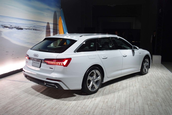 アウディA6アバント55 TFSIクワトロSライン