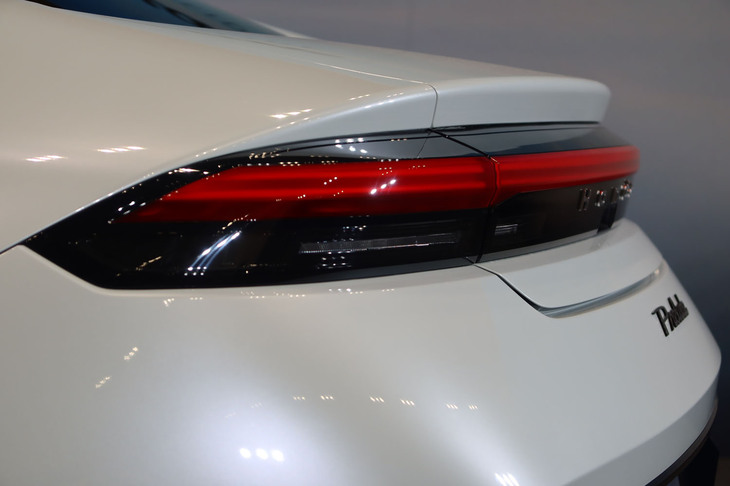 ホンダ・プレリュード（リアまわり）