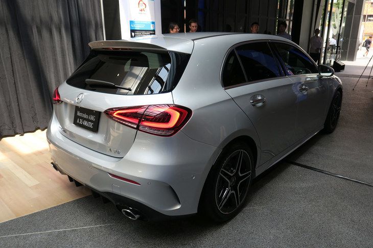 メルセデスAMG A35 4MATIC（エクステリア）
