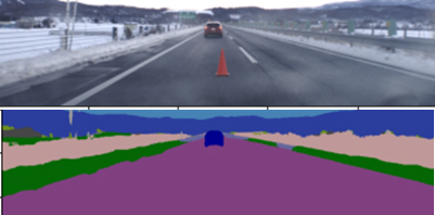 セミナーではAIの弱点についても解説。「高速道路の真ん中に人が立っている／コーンが置かれている」という、普通ではありえない、出現頻度の低そうな状況の映像を見せると、その障害物をうまく認識できなかった。
