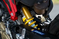 ドゥカティ・ハイパーモタード698モノ（6MT）の画像