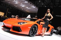 「ランボルギーニ・アヴェンタドール」。デビューの場となった2011年のジュネーブモーターショーで。