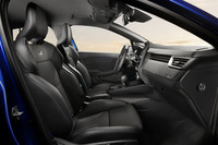 「ルノー・クリオ」のフェイスリフトモデル登場　フロントまわりのデザインが一変の画像